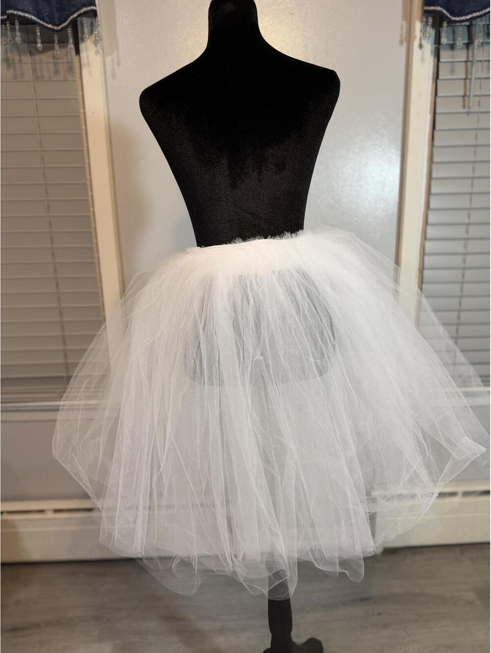 White Tulle Tutu Skirt Balletcore Fairycore Layered Mesh Mini XS - Picture 3 of 9
